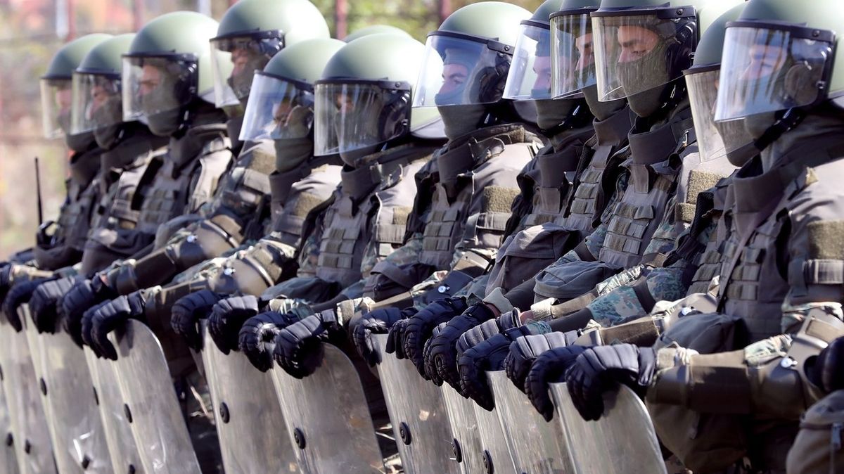 Rada bezpečnosti OSN prodloužila mandát vojenské mise v Bosně